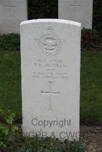 Boulogne Eastern Cemetery - Mildren, Peter Raymond