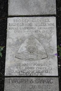 Boulogne Eastern Cemetery - Miller, Reginald Hugh