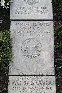 Boulogne Eastern Cemetery - Milne, T
