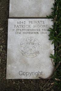 Boulogne Eastern Cemetery - Moore, Patrick