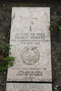 Boulogne Eastern Cemetery - Murray, Ernest