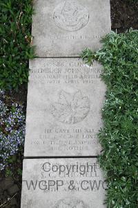 Boulogne Eastern Cemetery - Murray, Frederick John