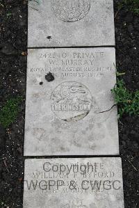 Boulogne Eastern Cemetery - Murray, W