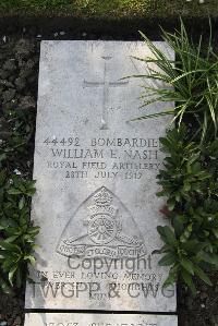 Boulogne Eastern Cemetery - Nash, William Eden