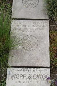 Boulogne Eastern Cemetery - Newman, James Richard