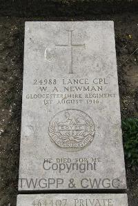 Boulogne Eastern Cemetery - Newman, William Arthur