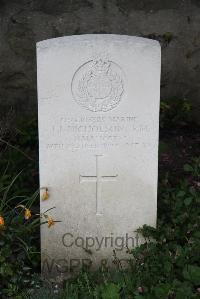 Boulogne Eastern Cemetery - Nicholson, John James