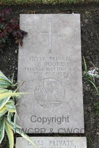 Boulogne Eastern Cemetery - Noone, T