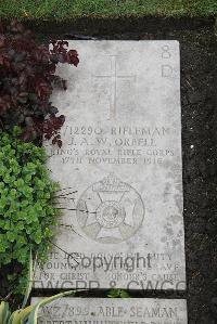 Boulogne Eastern Cemetery - Orbell, J A W