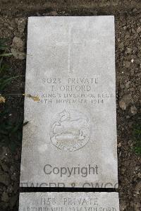 Boulogne Eastern Cemetery - Orford, T