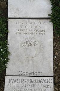 Boulogne Eastern Cemetery - Orris, T C