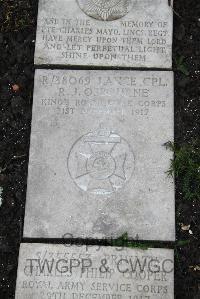 Boulogne Eastern Cemetery - Osbourne, R J