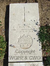 Boulogne Eastern Cemetery - Porter, Francis Harold