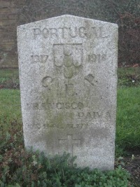 Boulogne Eastern Cemetery - Paiva, Francisco