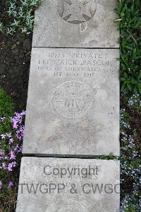 Boulogne Eastern Cemetery - Pascoe, Frederick