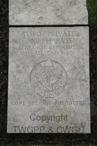 Boulogne Eastern Cemetery - Pass, Joseph