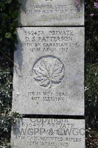 Boulogne Eastern Cemetery - Patterson, Douglas Stuart