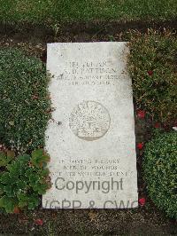 Boulogne Eastern Cemetery - Pattison, Albert Dale