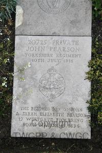 Boulogne Eastern Cemetery - Pearson, John