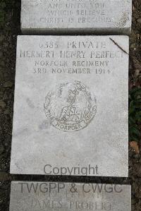 Boulogne Eastern Cemetery - Perfect, Herbert Henry