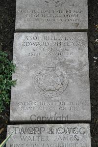 Boulogne Eastern Cemetery - Phelan, Edward