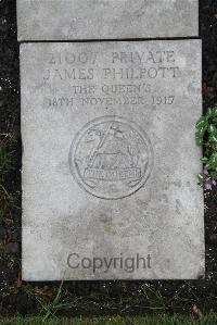 Boulogne Eastern Cemetery - Philpott, James