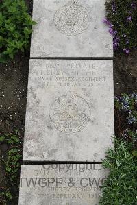 Boulogne Eastern Cemetery - Pilcher, Henry