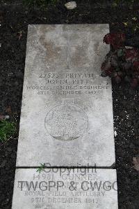 Boulogne Eastern Cemetery - Pitt, John