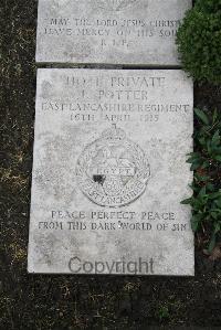 Boulogne Eastern Cemetery - Potter, Lewis