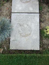 Boulogne Eastern Cemetery - Porter, Albert