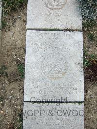 Boulogne Eastern Cemetery - Poyitt, Leslie