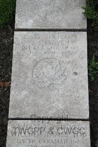 Boulogne Eastern Cemetery - Proven, Ernest Albert
