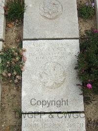 Boulogne Eastern Cemetery - Rankine, William Jeffrey