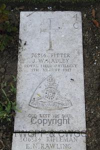 Boulogne Eastern Cemetery - Radley, Joseph William