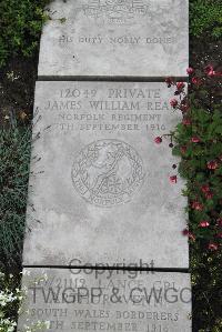 Boulogne Eastern Cemetery - Read, James William