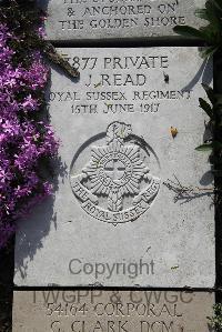 Boulogne Eastern Cemetery - Read, John
