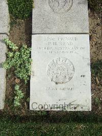 Boulogne Eastern Cemetery - Read, Pomeroy Hearle