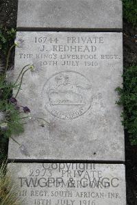 Boulogne Eastern Cemetery - Redhead, J
