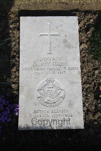 Boulogne Eastern Cemetery - Reynolds, Arthur