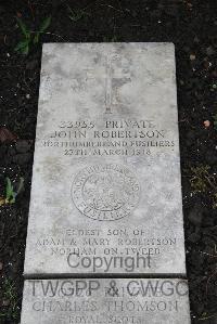 Boulogne Eastern Cemetery - Robertson, John