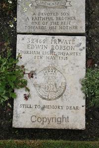 Boulogne Eastern Cemetery - Robson, Edwin