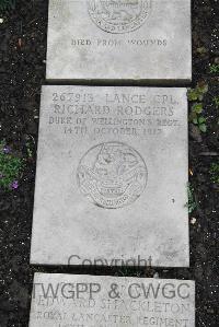 Boulogne Eastern Cemetery - Rodgers, Richard