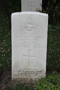 Boulogne Eastern Cemetery - Rosher, Horace Sydney