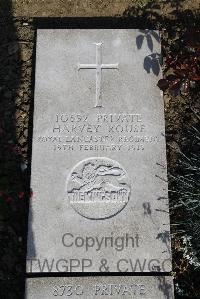 Boulogne Eastern Cemetery - Rouse, Harvey