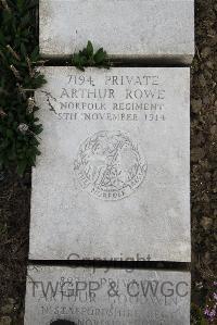 Boulogne Eastern Cemetery - Rowe, Arthur