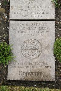 Boulogne Eastern Cemetery - Russell, George Henry