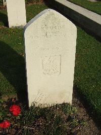 Boulogne Eastern Cemetery - Sapko, Boleslaw