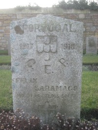 Boulogne Eastern Cemetery - Saramago, Felix