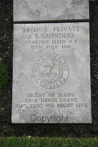 Boulogne Eastern Cemetery - Saunders, James Bremner