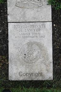 Boulogne Eastern Cemetery - Sawyer, H